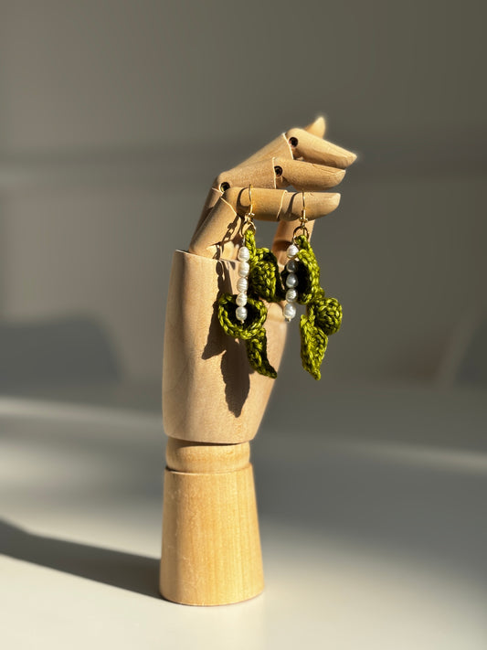 Vine Earring - Ivy Green