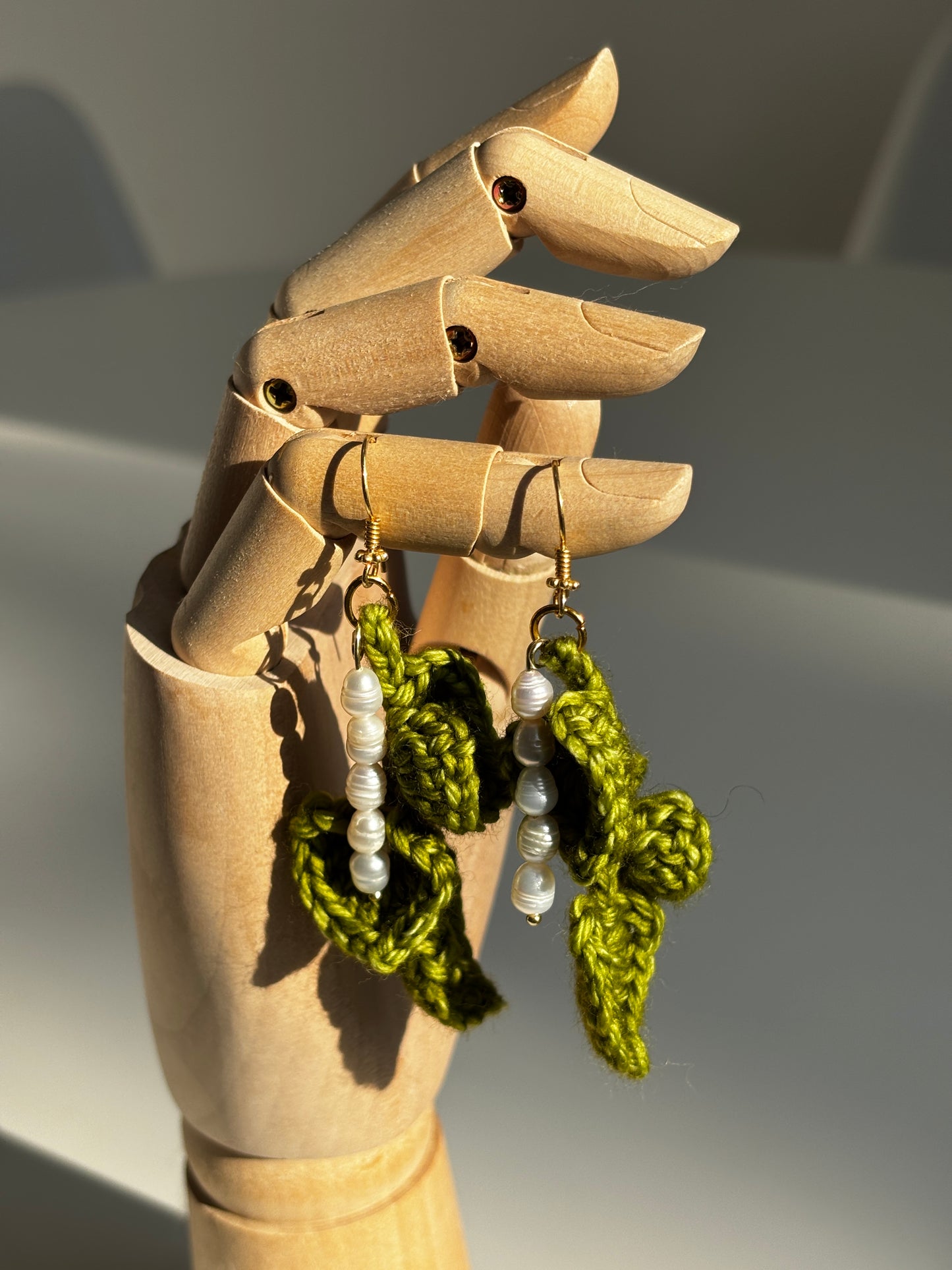 Vine Earring - Ivy Green