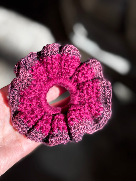 Ruffle Scrunchie - Cherry