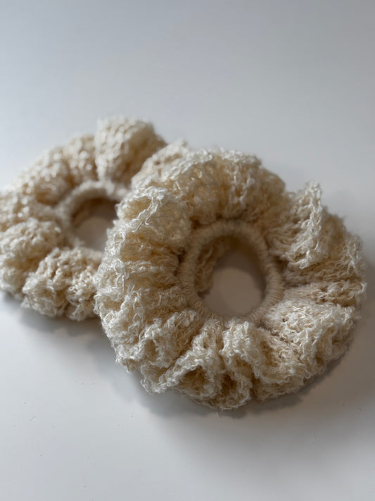 Ruffle Scrunchie - Natural Cotton