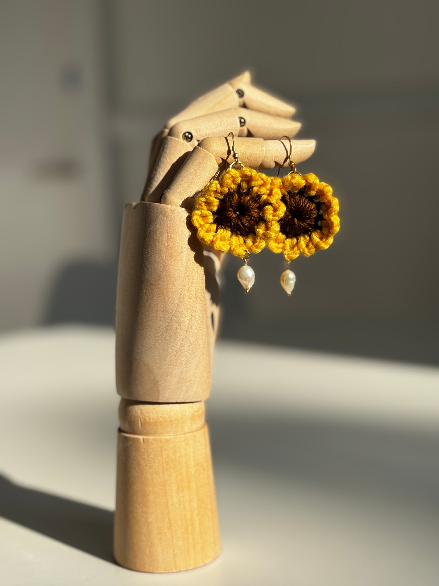 Sunflower Pearl Earring